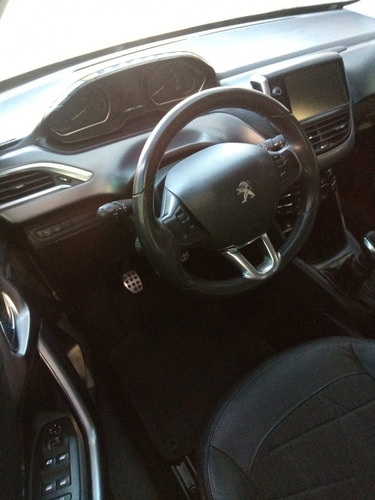 Imagen 13 de 25 de Peugeot 208 2015 1.6 Feline Pack Cuir