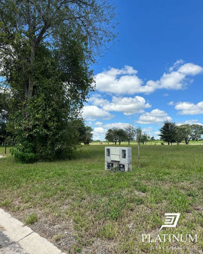 Venta Terreno / Lote En La Arbolada