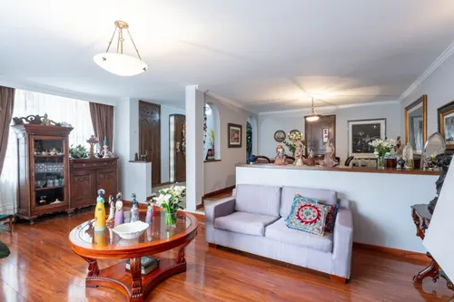 Casa En Arriendo/venta En Santa Barbara Central. Cod V11256
