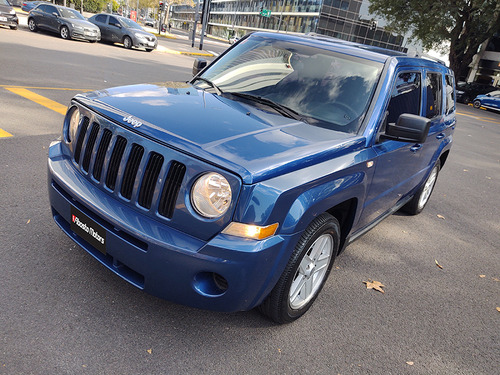 Imagen 2 de 20 de Jeep Patriot 2010 Sport Abasto Motors
