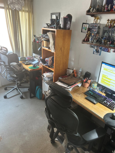 Departamento Amplio, Perfecto Estado Calle Tadeo De Reyes