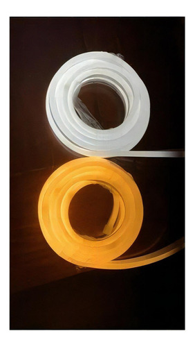 Fita Led Neon Flexível 5m 8w/m Branco Quente 127v- Luminatti Cor da luz 2.700K 127V