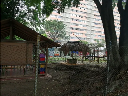 Venta Apartamento De 118mts2 En La Flora, Norte De Cali 11032.