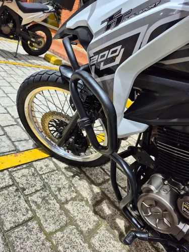 Akt Tt Ds 200