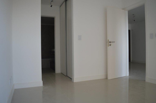 Imagen 3 de 11 de Departamento En Venta En Ituzaingo Norte