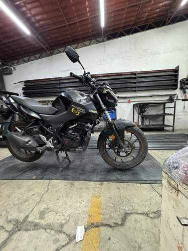 Slider Shield Para Hero Hunk 160r Negro