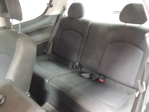Peugeot 207 1.6 Xt