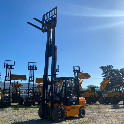 Autoelevador 3500kg - 3.5 Toneladas Sinomach Cpcd35