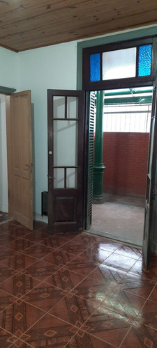 Imagen 8 de 12 de Bajo El Valor!! Ph Interno Con Terraza Libre Lanús Oeste, Sin Exps.