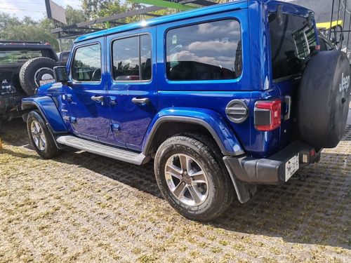 Imagen 3 de 13 de Jeep Wrangler 2019 3.7 Unlimited Sahara 3.6 4x4 At