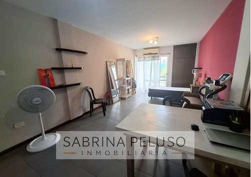 Venta Departamento Moreno Centro-lado Sur- Monoambiente