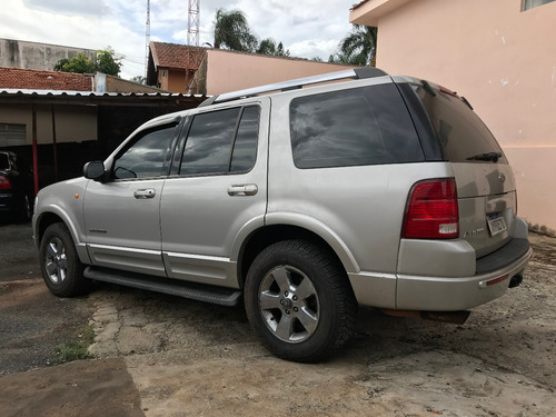 Ford Explorer 2005