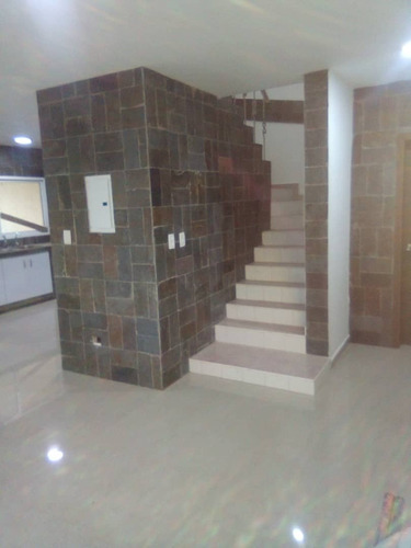 Imagen 6 de 14 de Margarita, Town House Dúplex ,conjunto Brisas De San Miguel, Maneiro