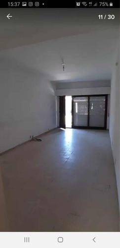 Casa En Nueva Helvecia Dpto Colonia Con Terreno Zona Centro Dueña Vende