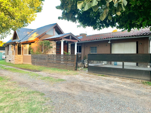 Venta De Casa En Barrio Cerrado En Jose C Paz