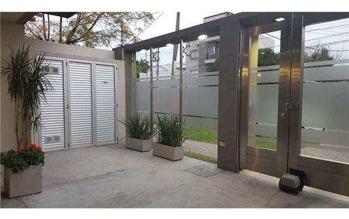 Venta De Monoambiente En Quilmes - Ideal Inversor !!
