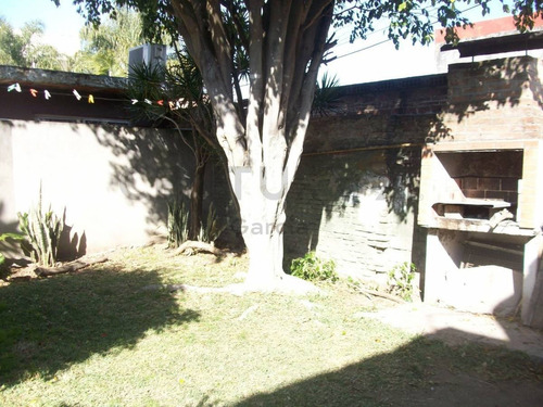 Imagen 20 de 30 de Venta Casa Multifamiliar 3 Dormitorios Garage Patio Parrilla Luminoso