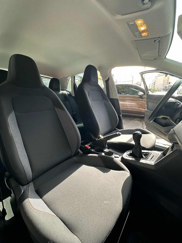 Volkswagen Polo 1.6 Msi Track