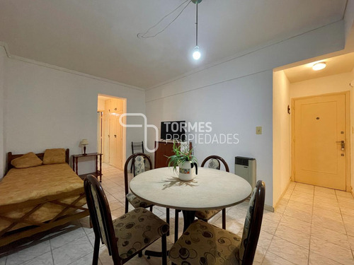 Imagen 2 de 30 de Tour Virtual Departamento En Venta 2 Ambientes Con Patio - Plaza Colon Mar Del Plata