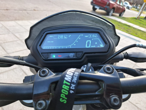 Bajaj Dominar 250cc Modelo 2022 2.300km
