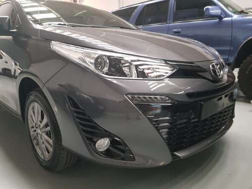 Toyota Yaris 1.5 Xls Cvt 5p 2021 0km