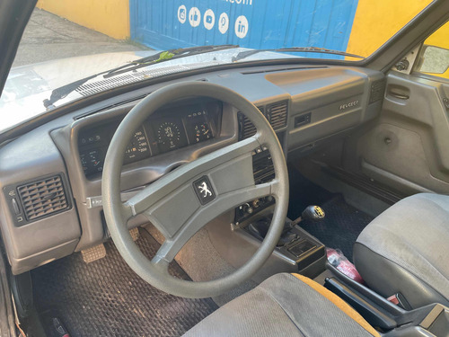 Peugeot 504 Sriid