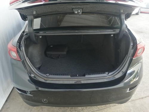 Imagen 7 de 8 de Mazda Mazda 3 2018 2.0 I Sedan Touring At