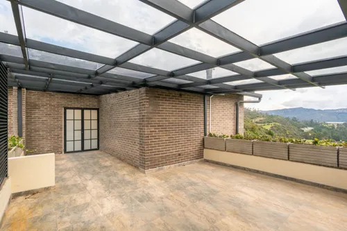 Casa En Arriendo/venta En La Calera. Cod V17962