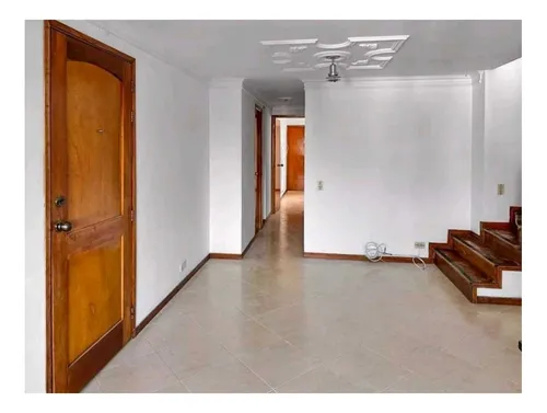 Pent-house Dúplex Para La Venta En Laureles, San Joaquin
