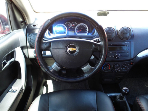 Chevrolet Aveo Emotion 1.6l