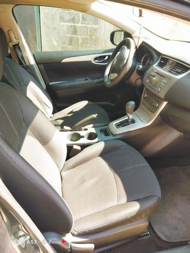 Imagen 10 de 10 de Nissan Sentra 2015 1.8 Sense At
