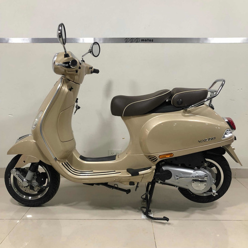 Imagen 2 de 15 de Piaggio Vespa Elegante 150 0 Km Scooter Retro Ahora 12 18