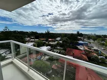 Comprar Apartamento En Torre Sobre Roosevelt Cerca De Terminal, Shopping Mall, Sanatorios, Etc. 2 Dorm 2 Baños, Calefacción, Garaje, Piscinas,barbacoas, Etc, Venta 