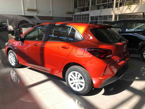 Imagen 3 de 11 de Chevrolet Onix Lt Tech 2023 0km 5p