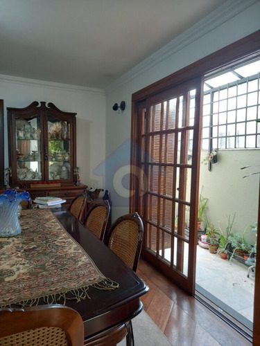 Imagem 8 de 15 de Casa Assobradada Maravihosa, Ampla, Com 240m2 Com 4 Dormitórios, Área Gourmet, 4 Vagas - Tw16872