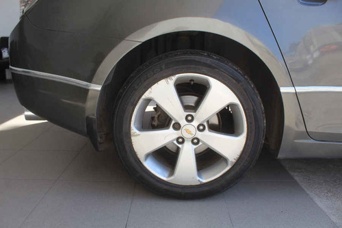Imagen 13 de 14 de Chevrolet Cruze 2012 4p Ls Aut A/a Cd Mp3 R-16 A