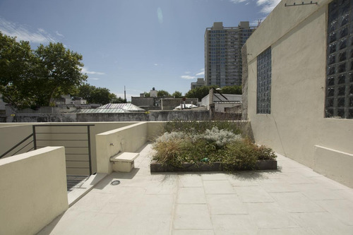 Dúplex 2d Con Patio Y También Barbacoa Abierta Con Parrillero De Uso Exclusivo!