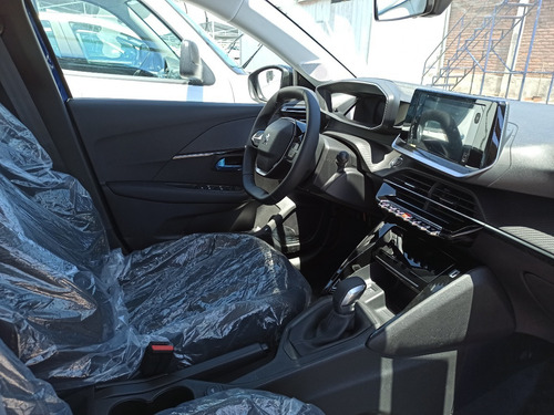 Peugeot 208 Feline Tiptronic