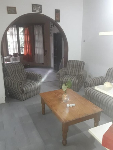Imagen 9 de 24 de Casa - Castelar