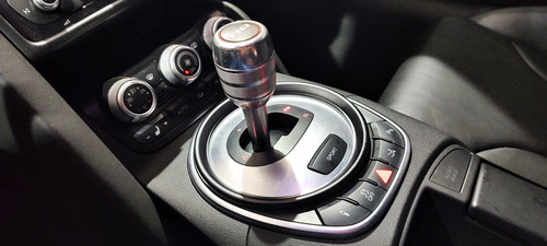 Imagen 13 de 15 de Audi R8 5.2 V10 Quattro 2011