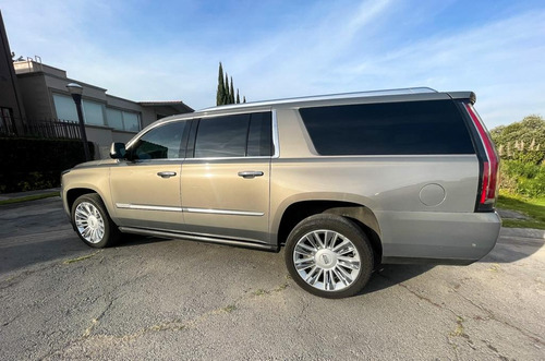 Cadillac Escalade ESV 6.2 Platinum At