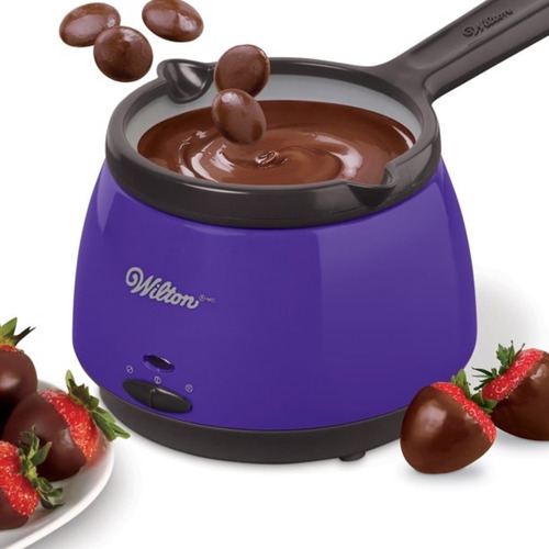 Crisol Wilton Color Morado Para Derretir Chocolate Dulces