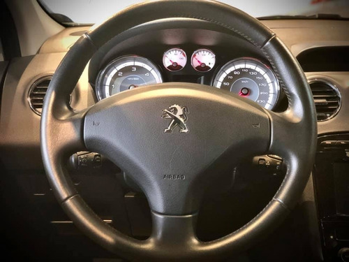 Peugeot 308 Allure Nav 1.6 Hdi 2017 130.000km Blanco