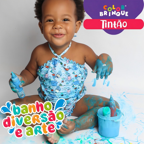 Pintura colorante hecha con jabón para jugar y pintar en el baño