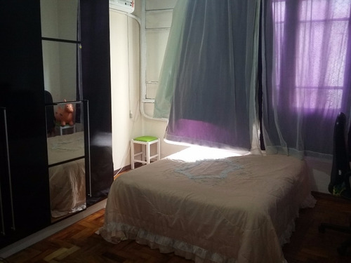 Imagem 2 de 6 de Apartamento Centro Historico Porto Alegre - 2244
