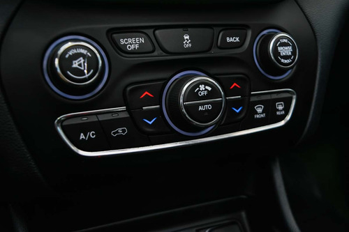 Imagen 9 de 14 de Jeep Cherokee 2017