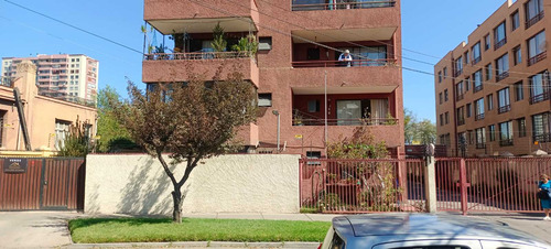 Amplio Departamento Primer Piso (69352)