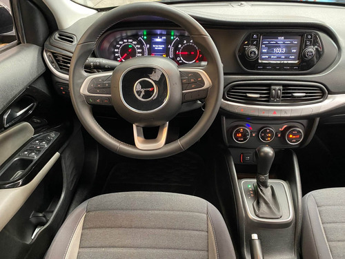 Imagen 12 de 14 de Dodge Neon Sxt Plus 2018