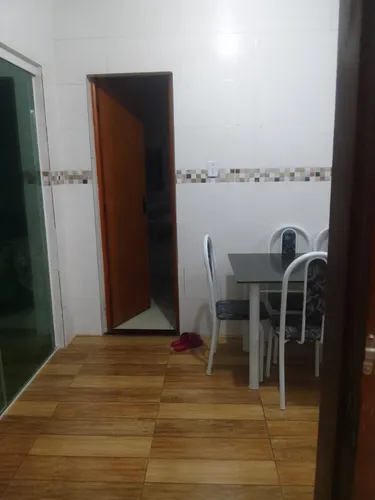 2 Quartos 1 Sala 1 Cozinha 1banheiro Quintal Garagem
