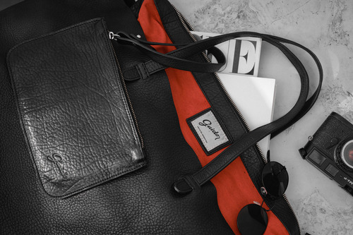 Cartera Cuero Artesanal Sobre Desmontable Shopping Bag Color Negro